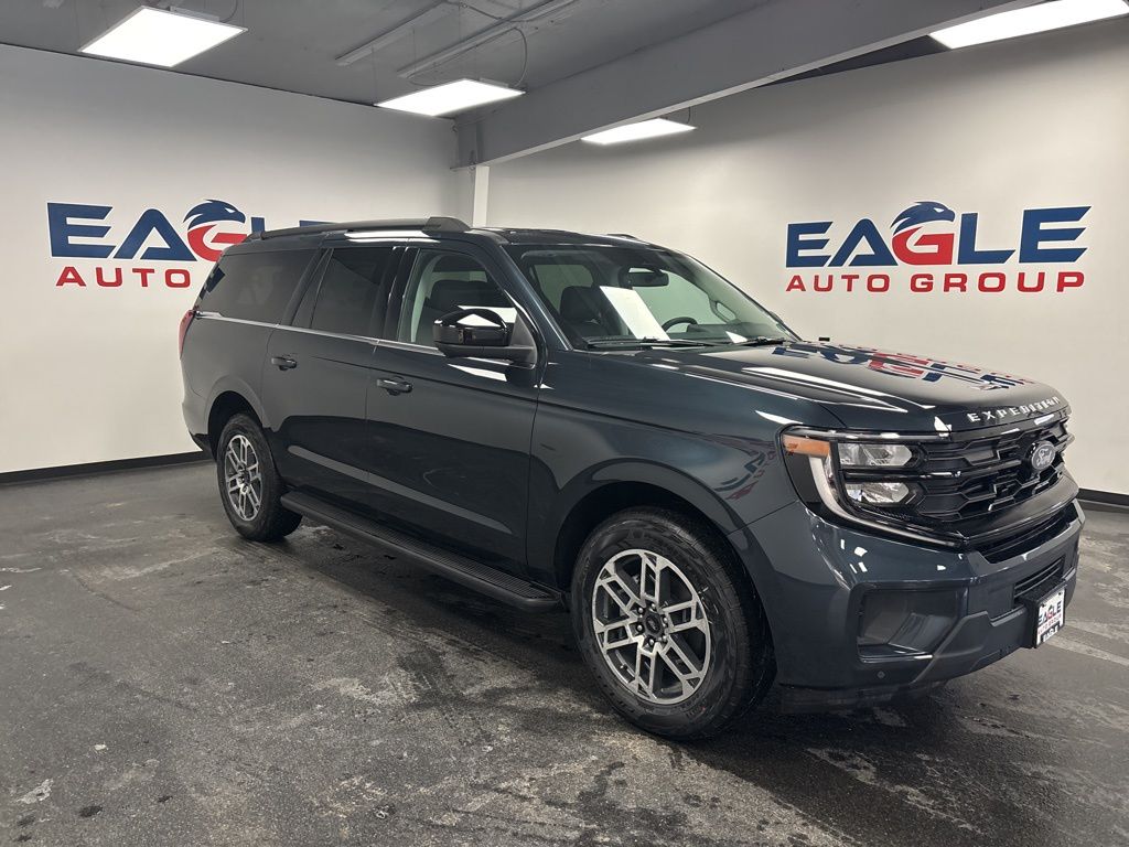 2026 Ford Expedition Active MAX 4x4's photo