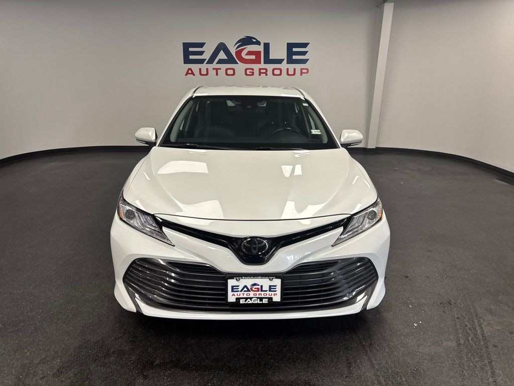 Used 2019 Toyota Camry XLE Sedan