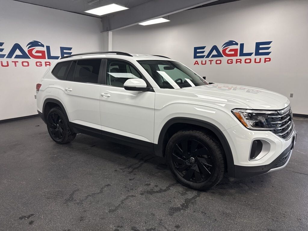 Used 2024 Volkswagen Atlas 2.0T SE w/Technology SUV