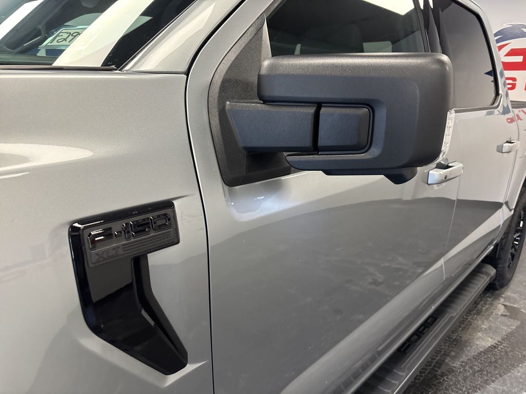 2026 Ford F-150 XLT - Photo 7