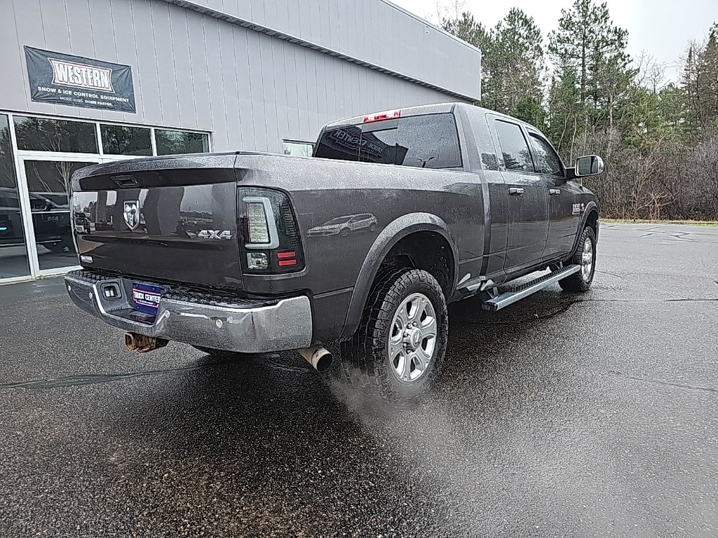 2016 Ram 3500 Laramie photo 3
