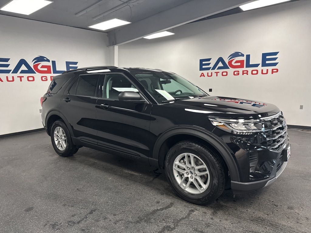 2026 Ford Explorer Active 4WD's photo