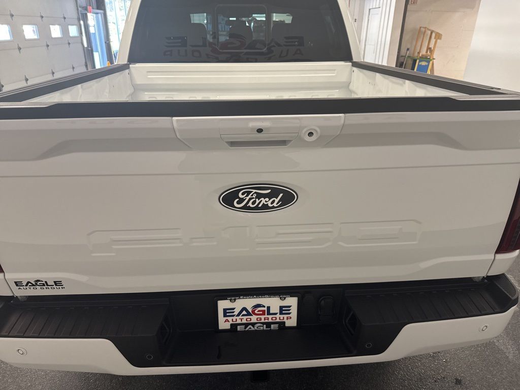 2026 Ford F-150 XLT - Photo 10