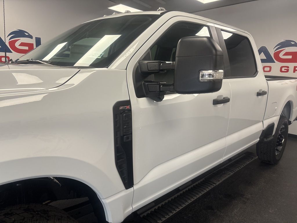 2026 Ford F-350 Super Duty XL - Photo 7