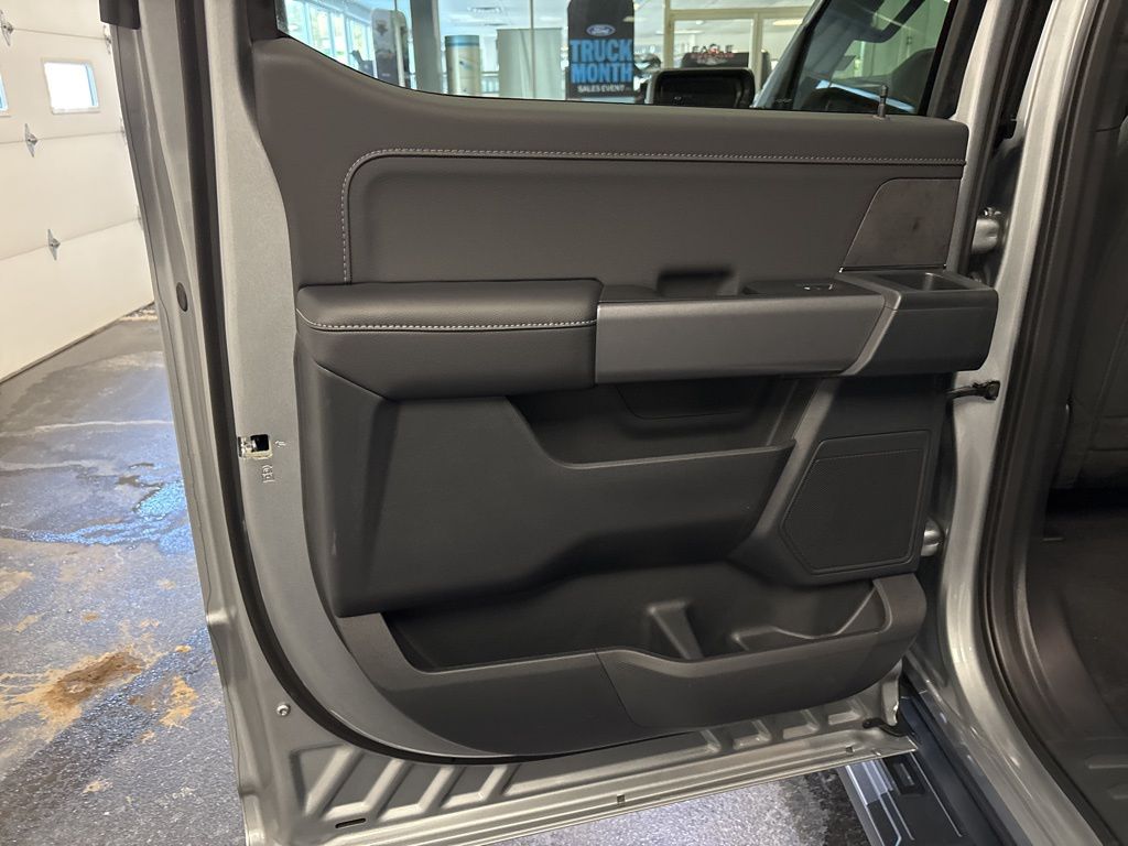 2026 Ford F-150 XLT - Photo 29
