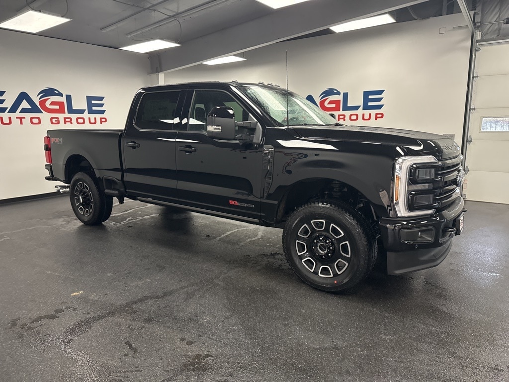 2026 Ford F-350 Super Duty Platinum's photo