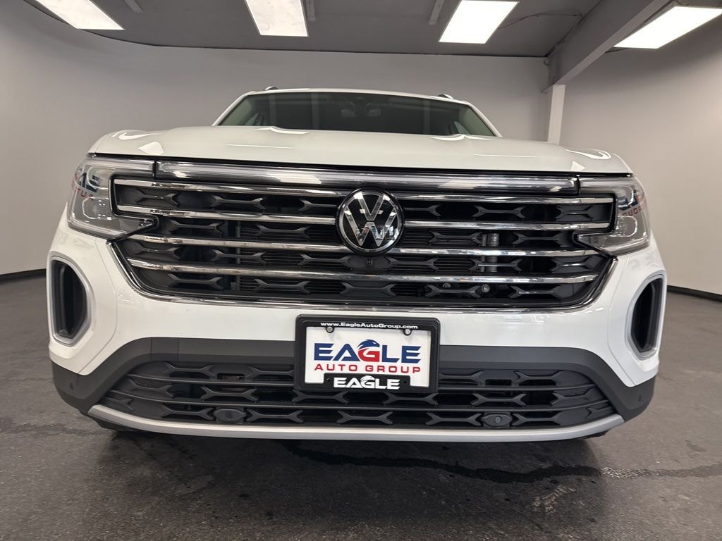 Used 2024 Volkswagen Atlas 2.0T SE w/Technology SUV