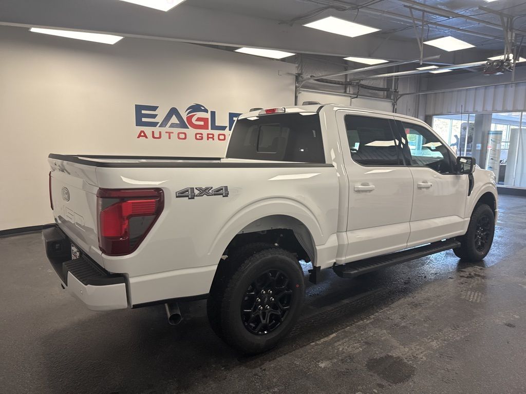 2026 Ford F-150 XLT - Photo 13