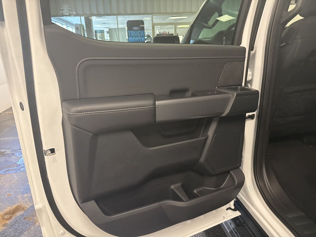 2026 Ford F-150 XLT - Photo 26