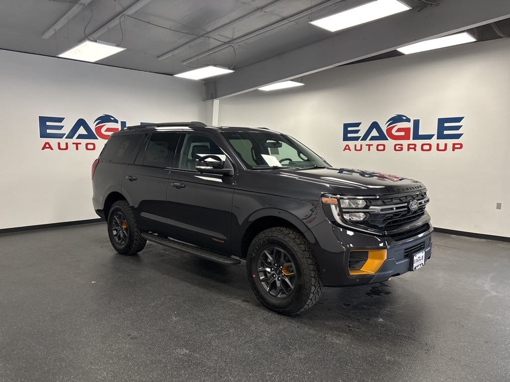2025 Ford Expedition Tremor's photo