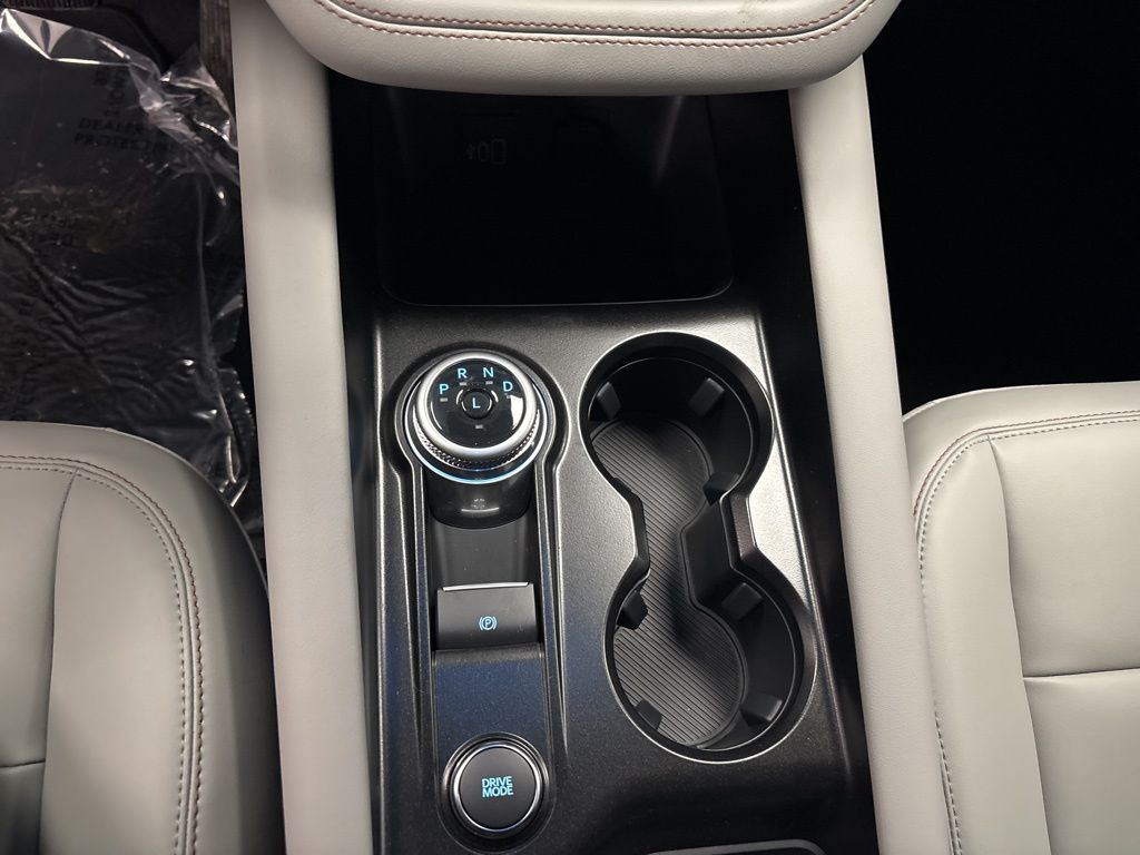 2026 Ford Explorer Active - Photo 20