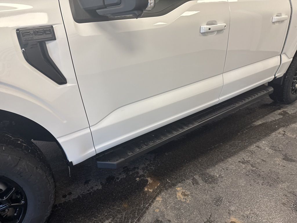 2026 Ford F-150 XLT - Photo 7
