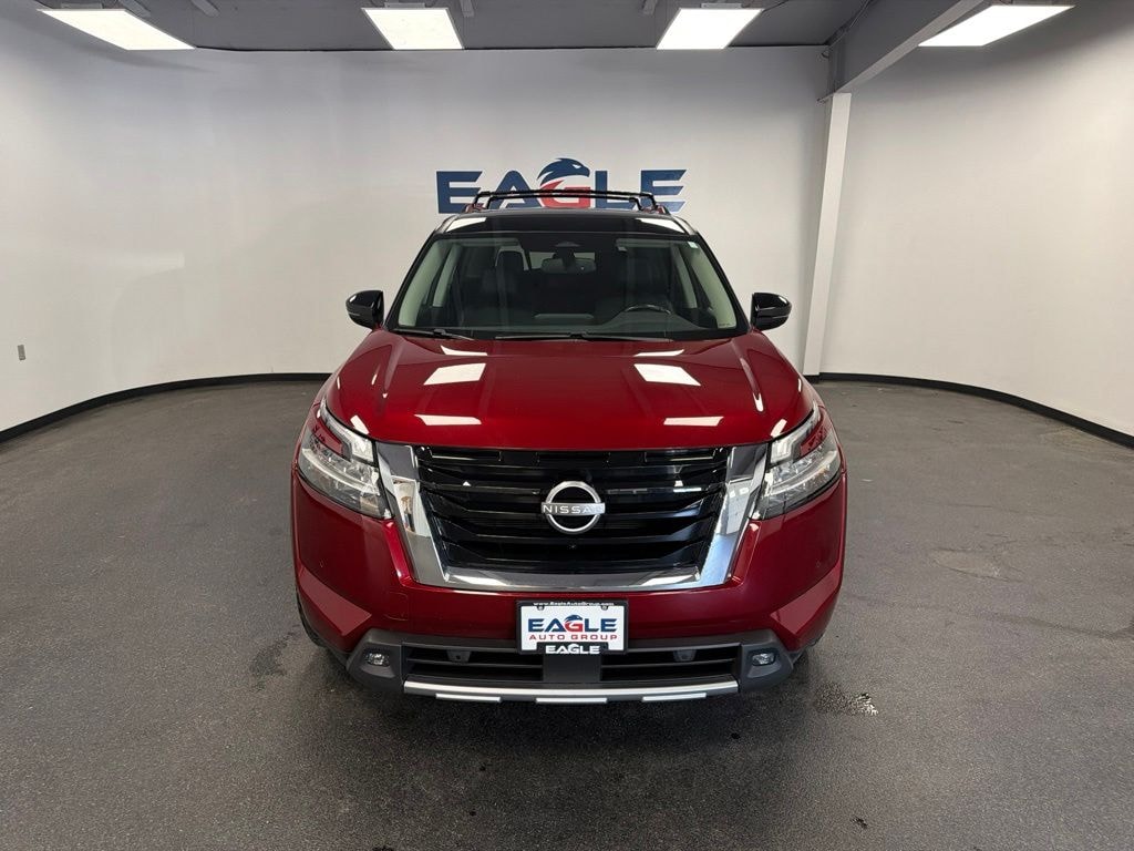 Used 2022 Nissan Pathfinder SL SUV