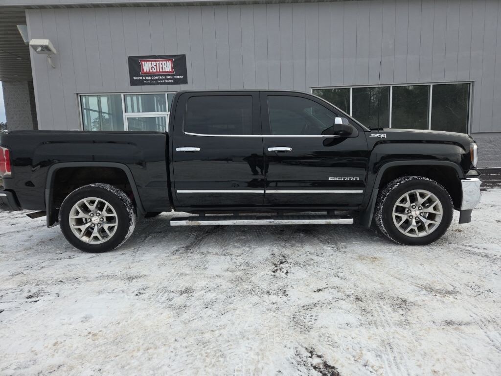 Used 2018 GMC Sierra 1500 SLT Truck