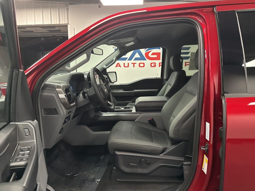 2026 Ford F-150 XLT - Photo 19