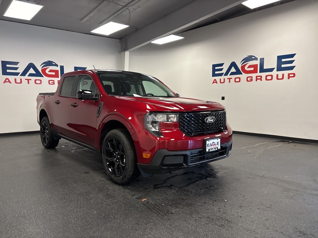 New 2025 Ford Maverick XLT Truck
