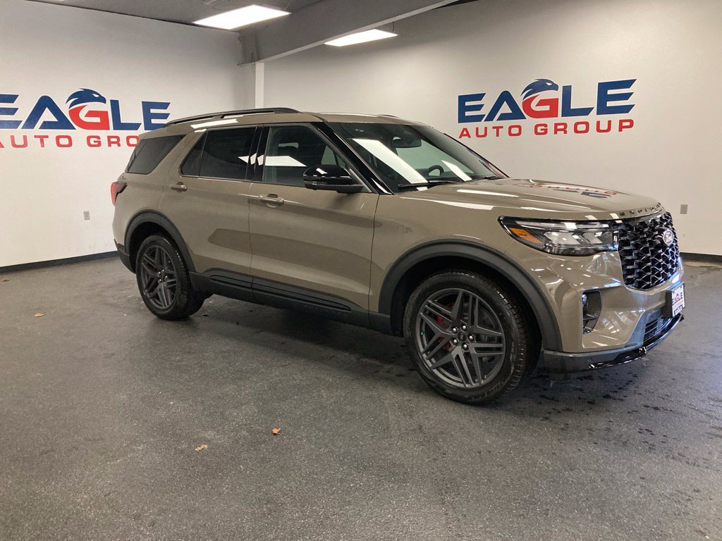 2027 Ford Explorer ST SUV