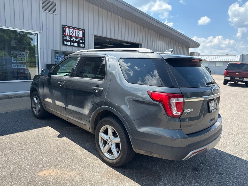 Used 2017 Ford Explorer XLT with VIN 1FM5K8DH0HGA21752 for sale in Eagle River, WI