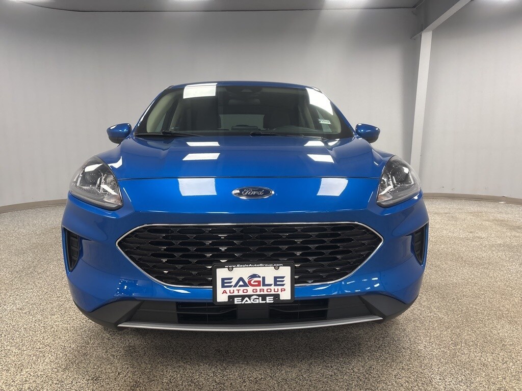 2020 Ford Escape SE photo 4