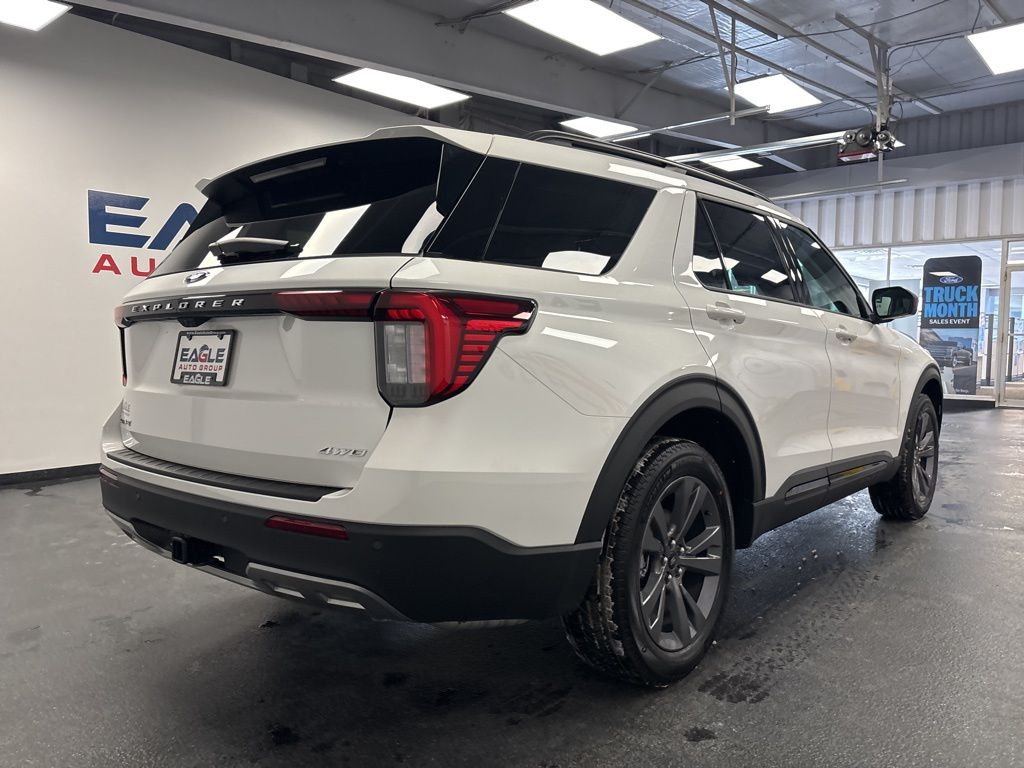 2026 Ford Explorer Active - Photo 11