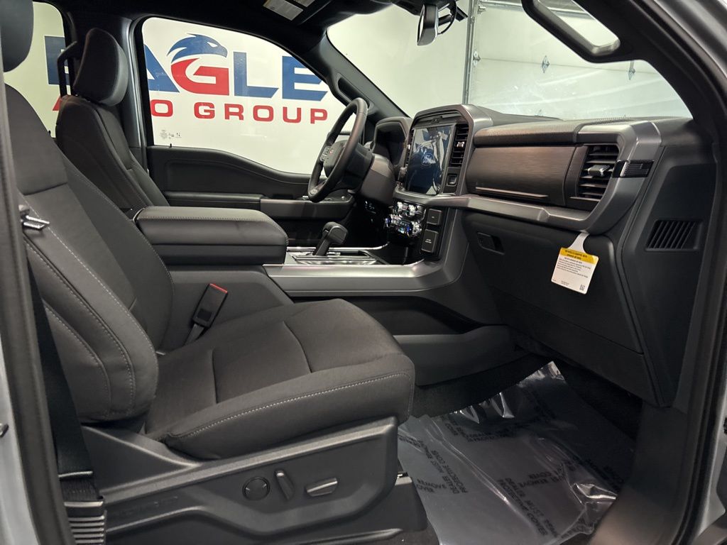 2026 Ford F-150 XLT - Photo 40