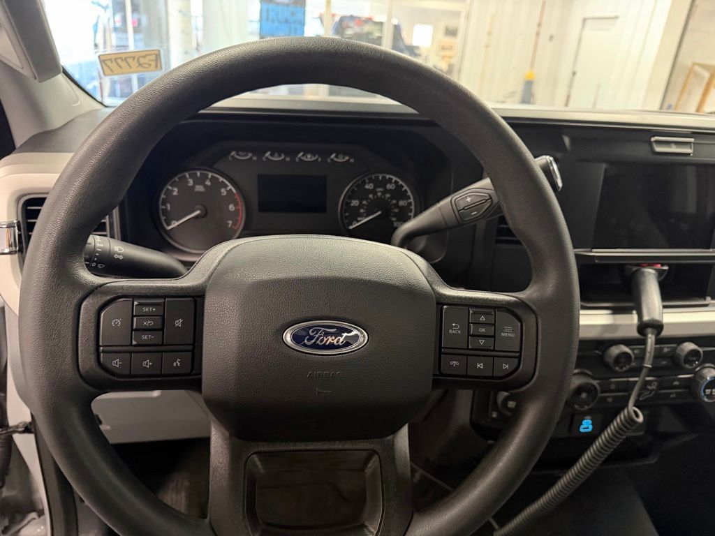 2026 Ford F-350 Super Duty XL - Photo 20