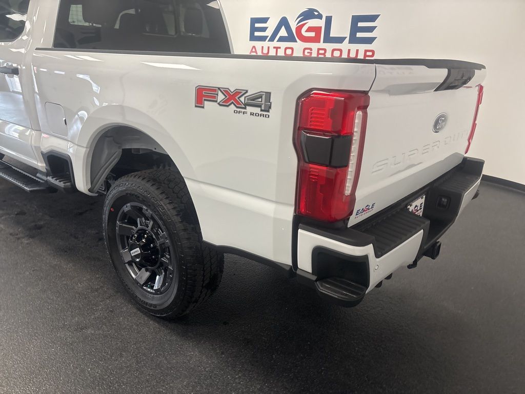2026 Ford F-350 Super Duty XL - Photo 11