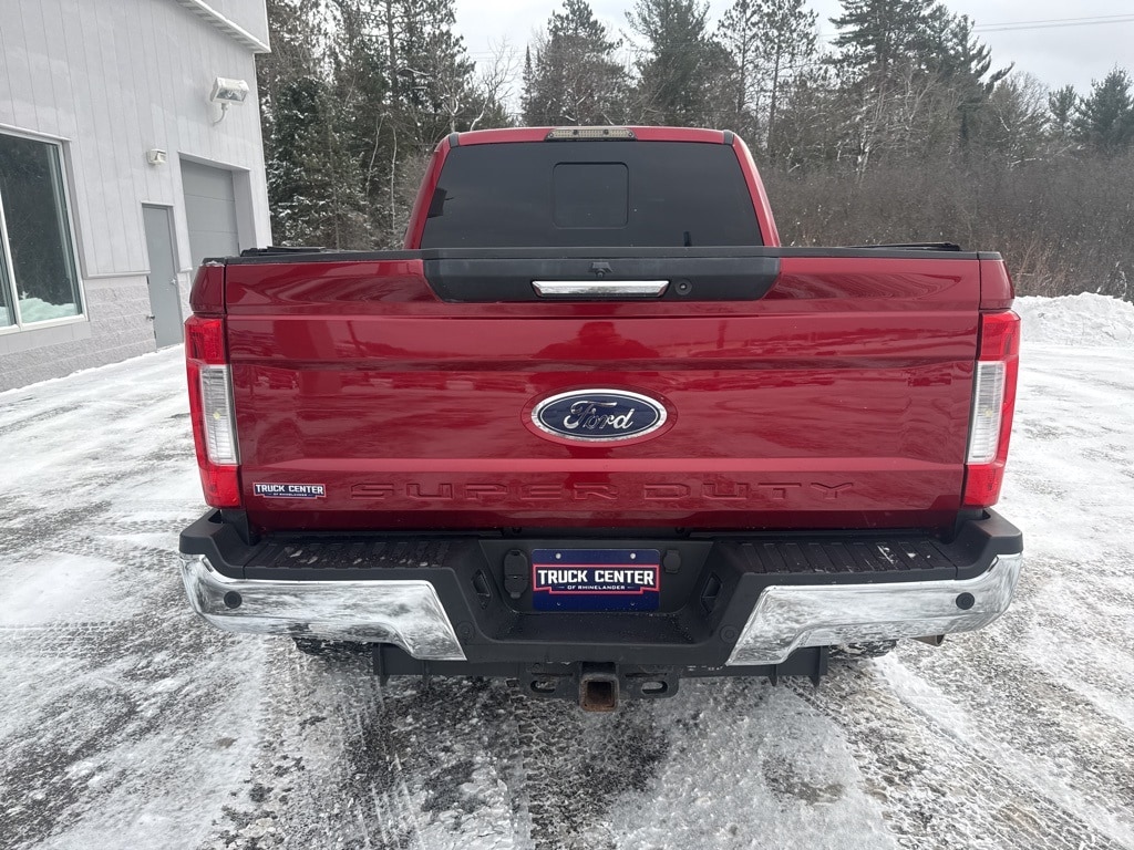 Used 2019 Ford F-250SD Lariat Truck