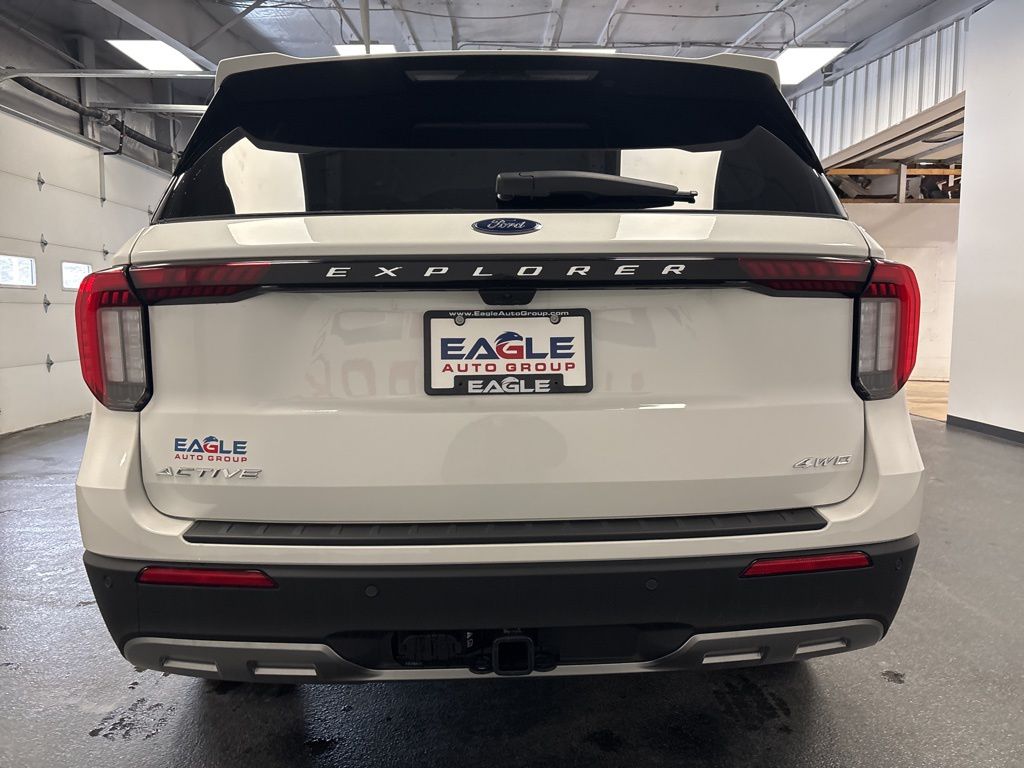 2026 Ford Explorer Active - Photo 10