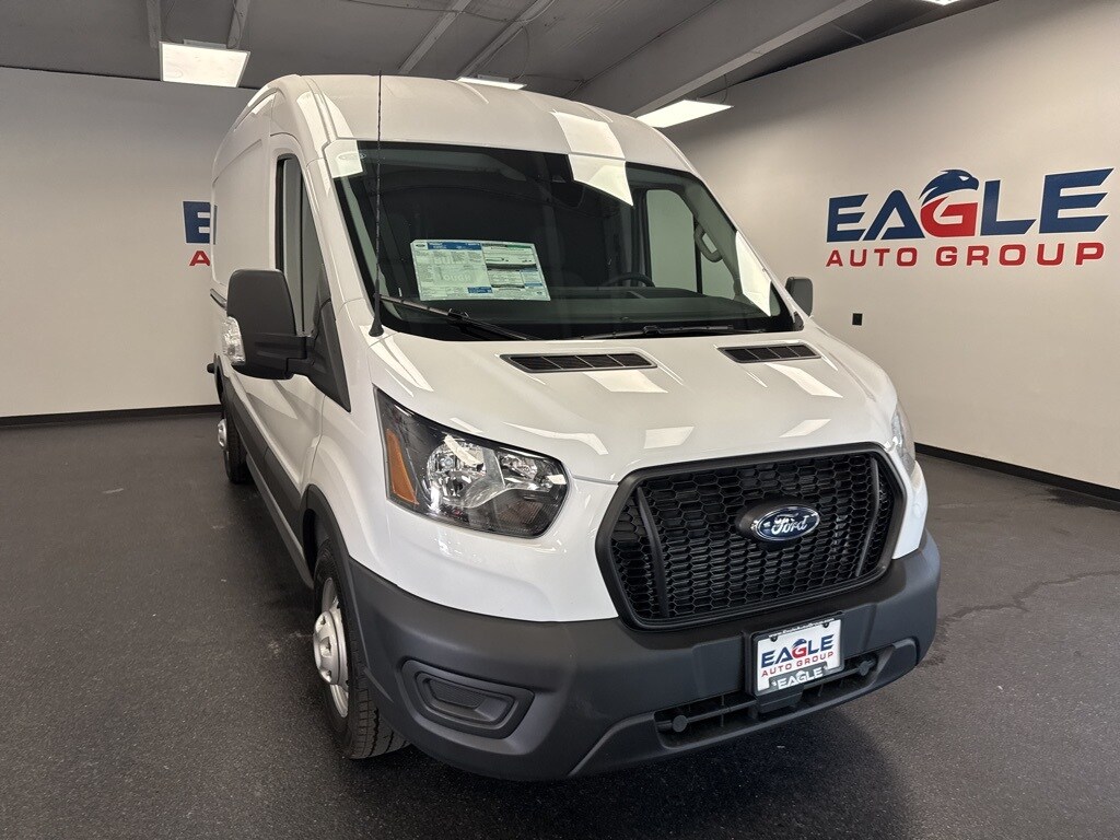 2025 Ford Transit Cargo Van photo 2