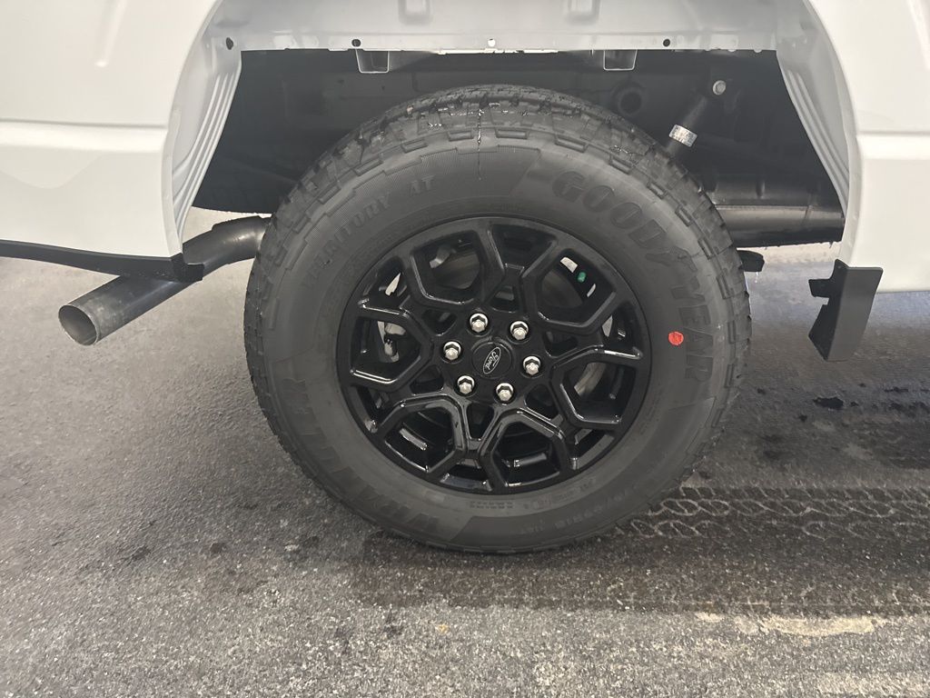 2026 Ford F-150 XLT - Photo 15