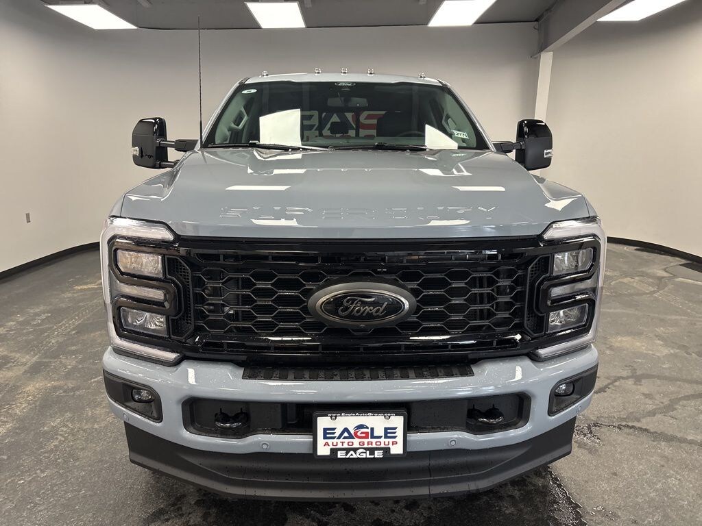 New 2026 Ford F-250SD Lariat Truck