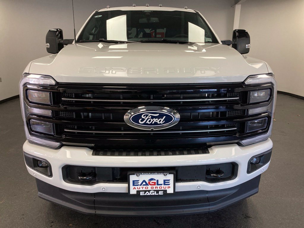 New 2027 Ford F-250SD Platinum Truck