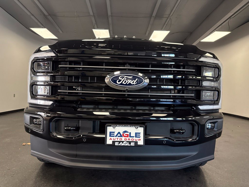 New 2027 Ford F-250SD Platinum Truck
