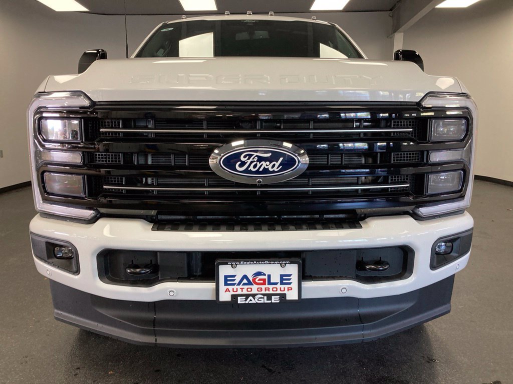 New 2027 Ford F-250SD Platinum Truck