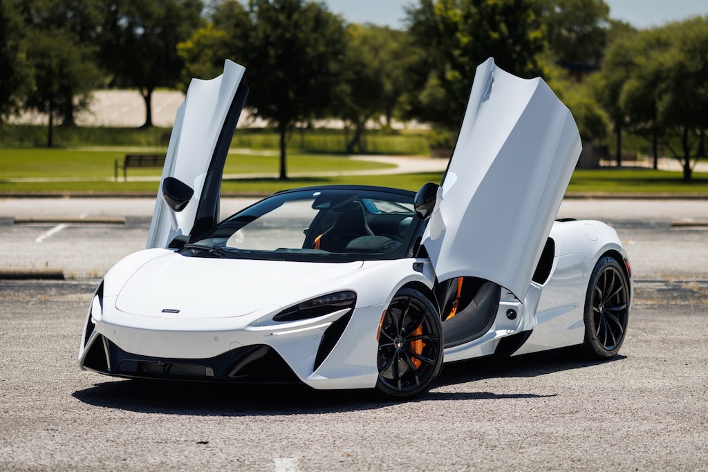 Used 2025 Mclaren Artura Convertible Tech/Black Pack - LOADED Convertible