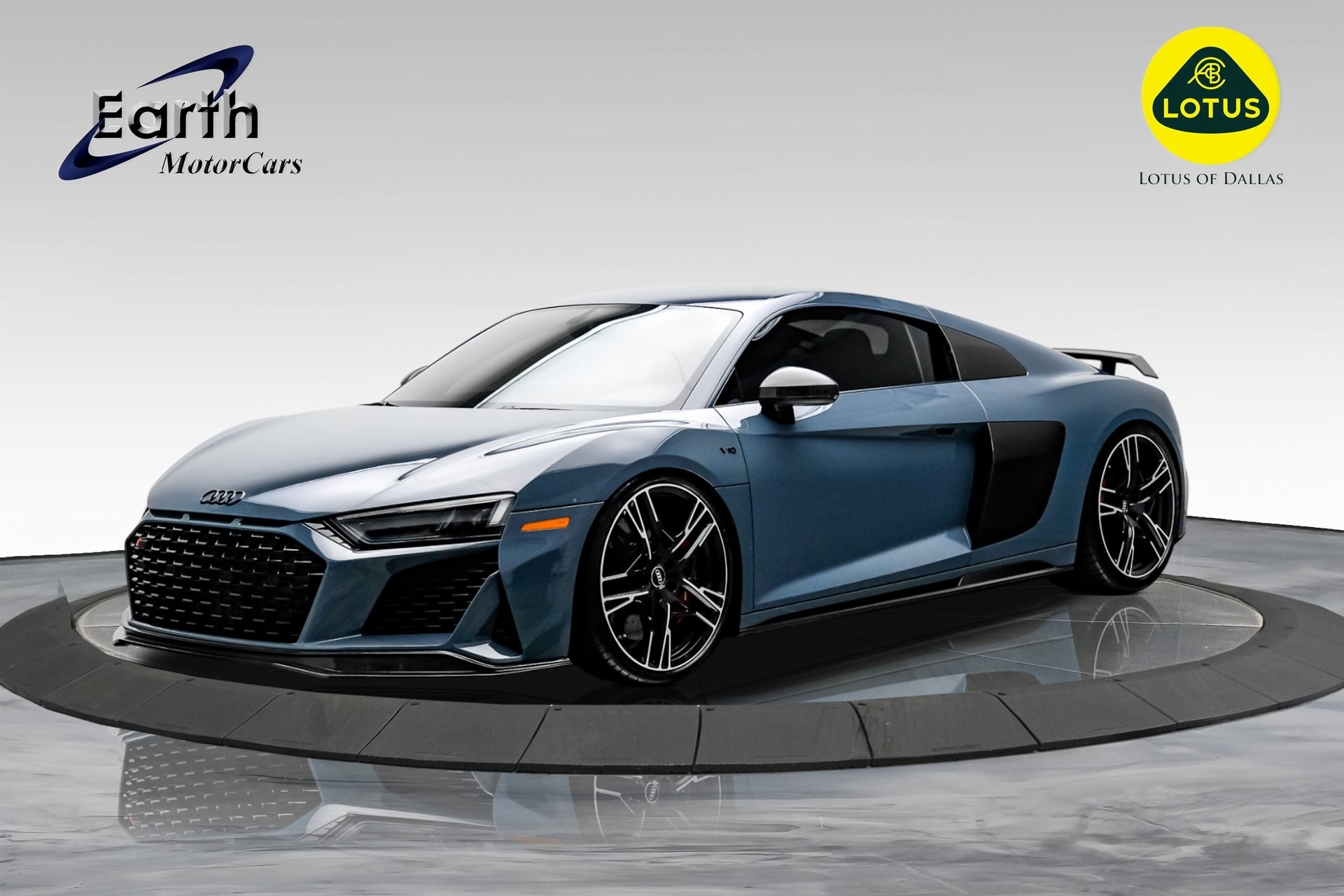 2020 Audi R8 Performance's photo