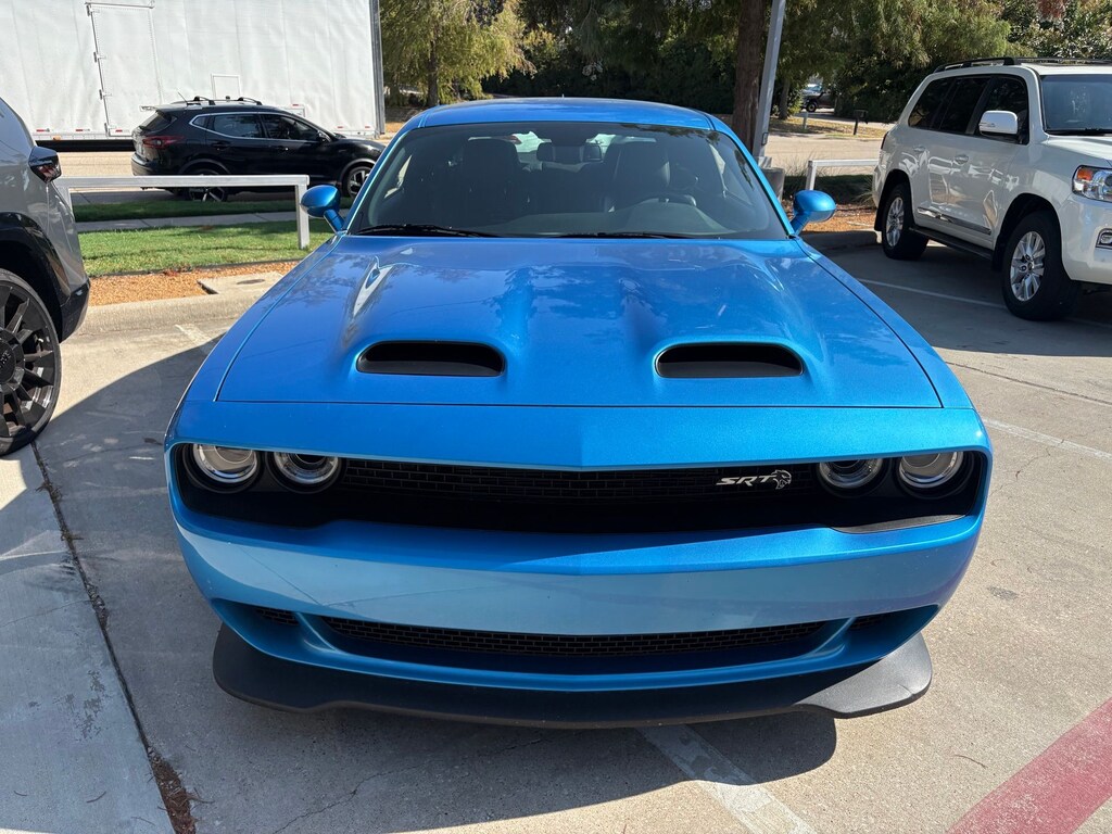 Used 2019 Dodge Challenger SRT Hellcat Laguna Leather Plus Package 6-Speed Ma 2D Coupe