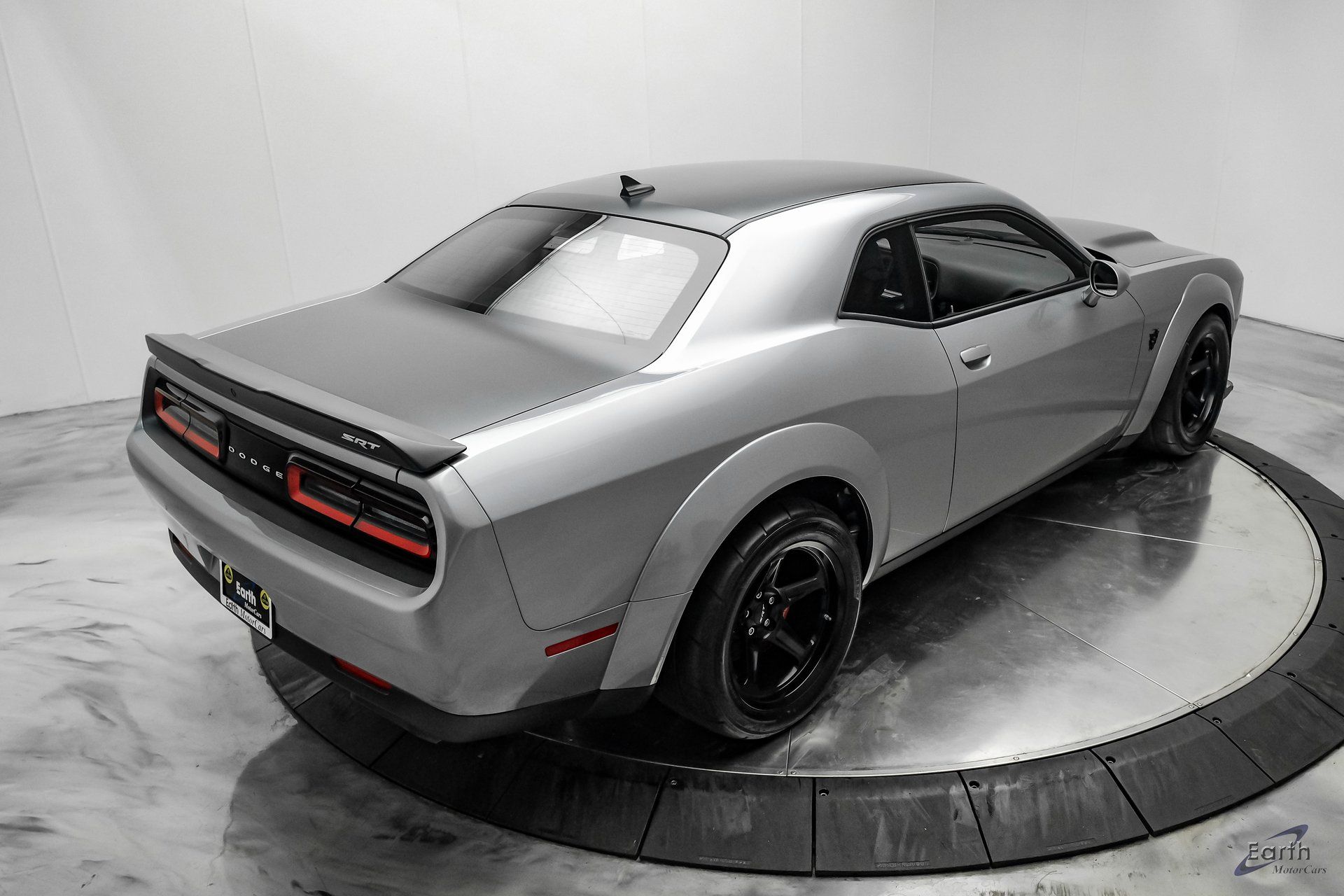 2018 Dodge Challenger SRT - Photo 18