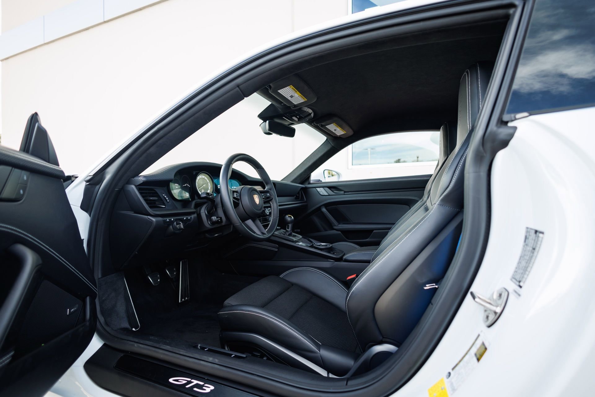 2022 Porsche 911 GT3 - Photo 37