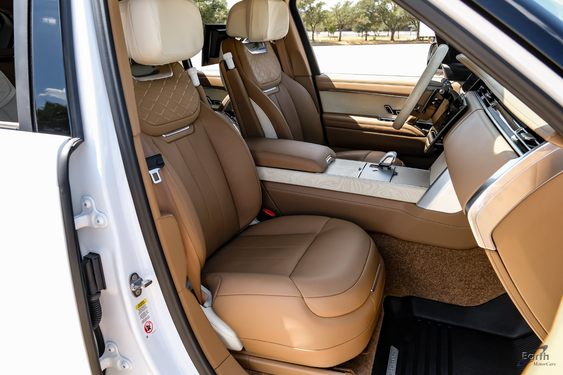 2024 Land Rover Range Rover SV - Photo 33