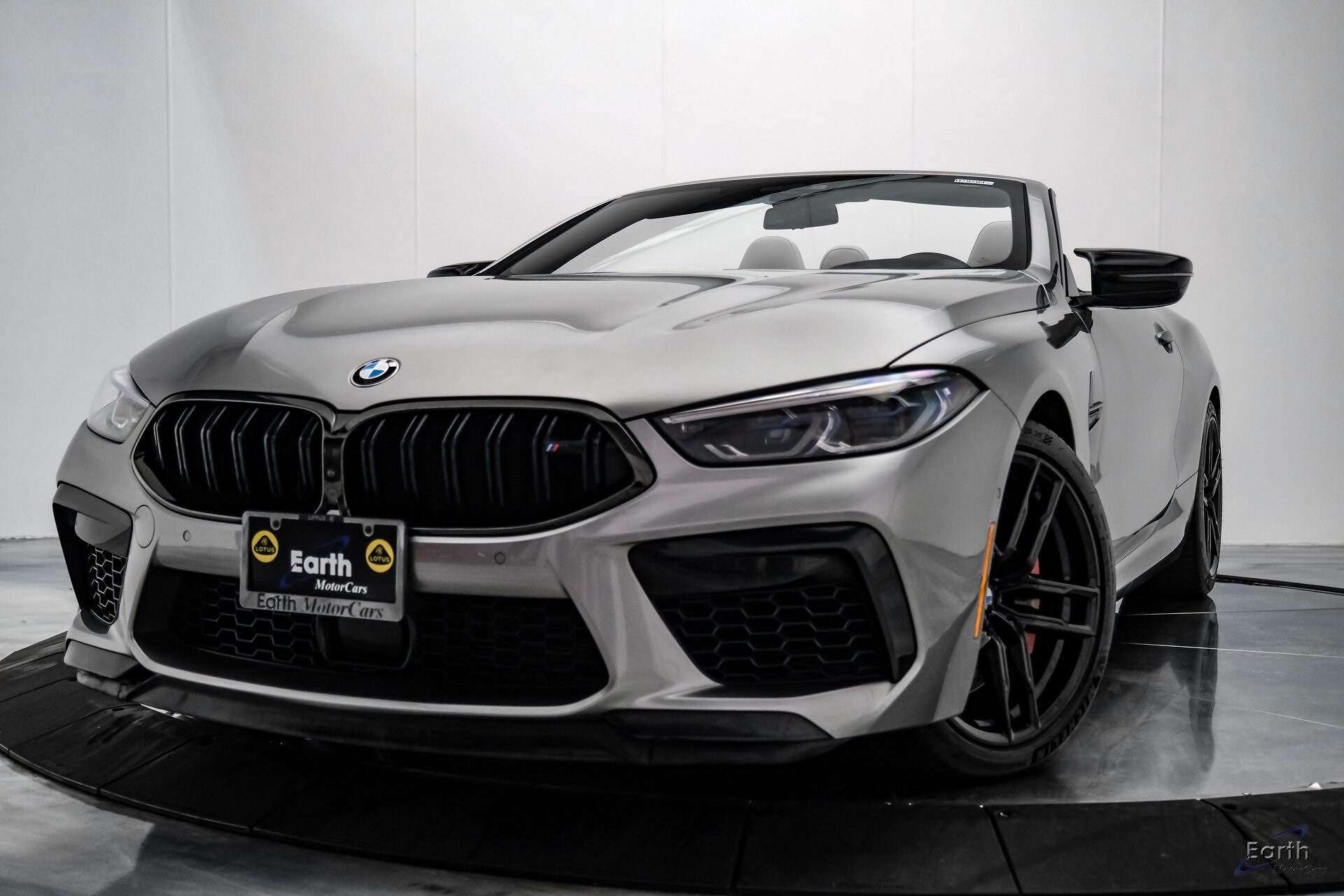 2022 Bmw M8 Competition Convertible photo 2