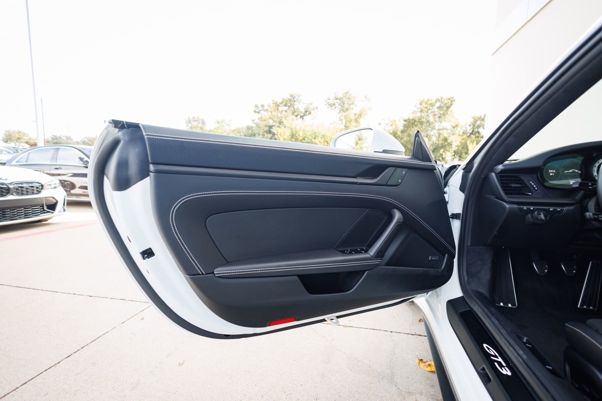 2022 Porsche 911 GT3 - Photo 44