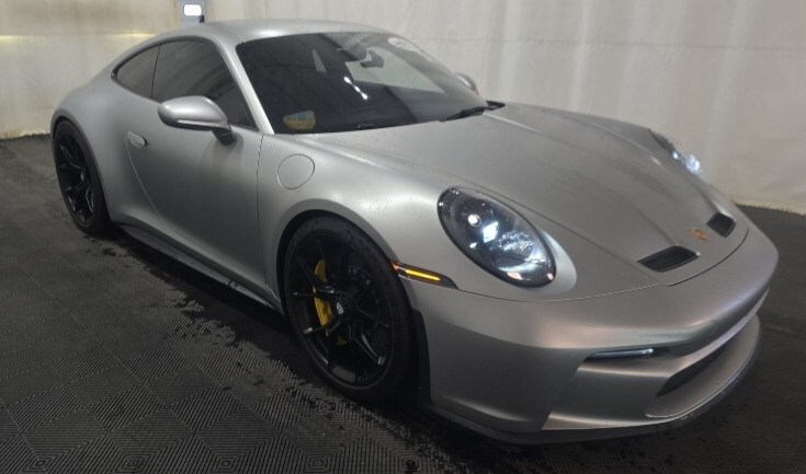 2024 Porsche 911 GT3 Touring Coupe photo 2