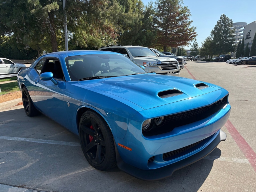 Used 2019 Dodge Challenger SRT Hellcat Laguna Leather Plus Package 6-Speed Ma 2D Coupe