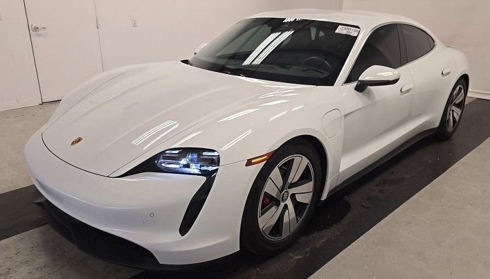 2023 Porsche Taycan 4S's photo