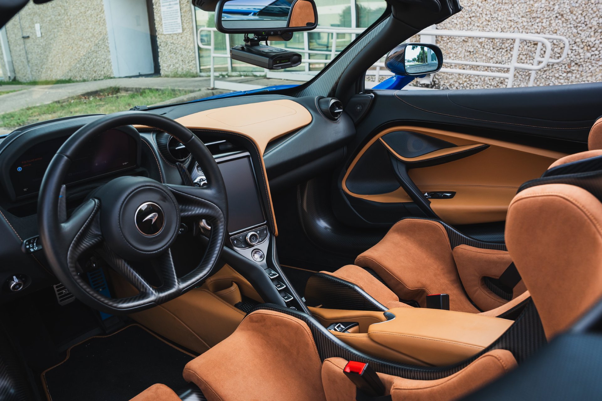 Used 2022 McLaren 765LT Carbon Fiber Pack 2 & 3 & Diffuser Bespoke Interio Convertible