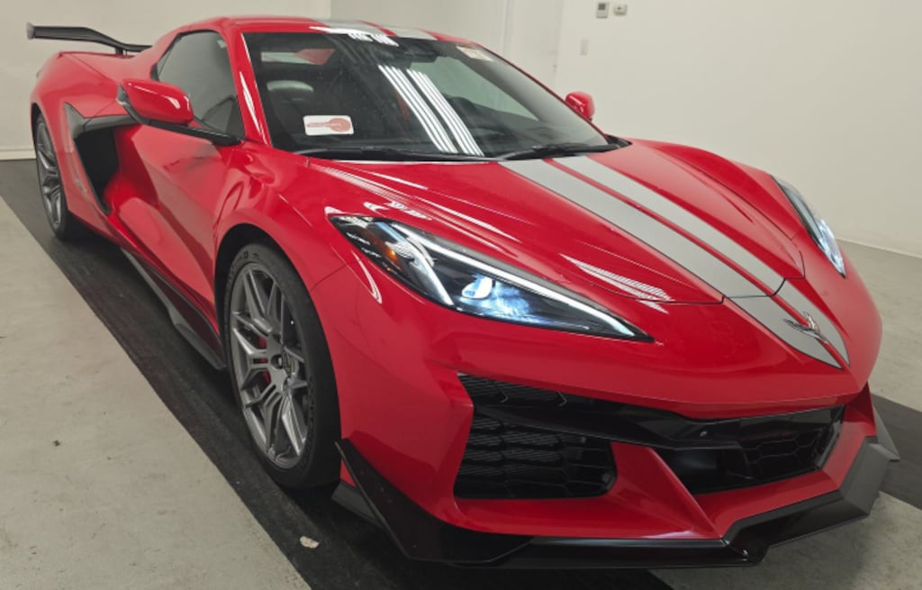 Used 2024 Chevrolet Corvette Z06 Carbon Aero Package Front Lift Carbon Trim GT2 Convertible