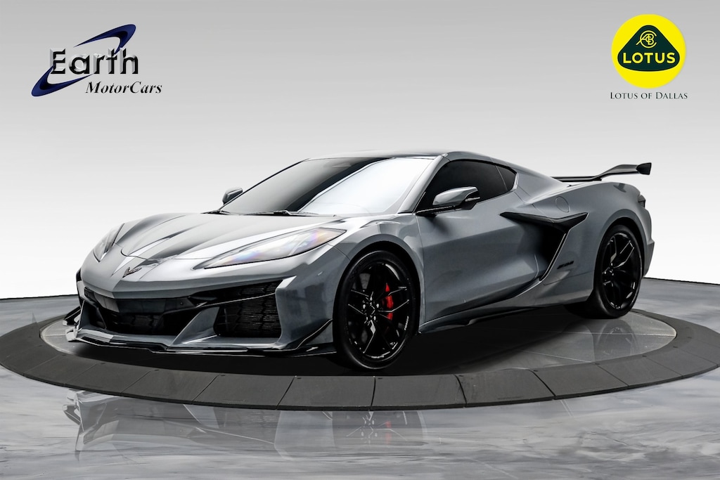 Used 2025 Chevrolet Corvette Z06 3LZ Z07 Ceramic Brakes Carbon Aero Pkg Front L 2D Coupe