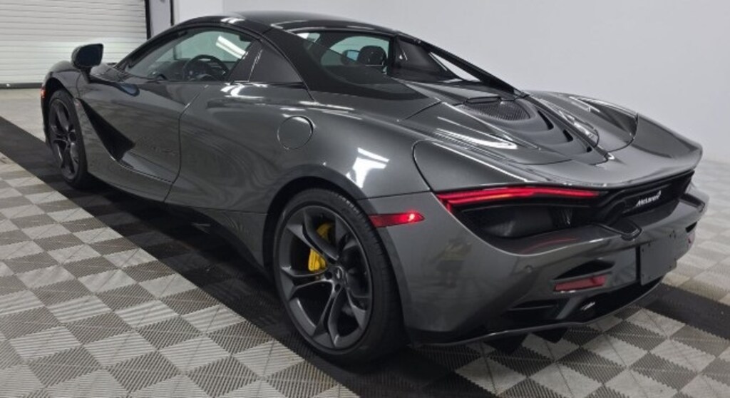 Used 2020 Mclaren 720S Spider Ceramic Brakes Twin Spoke Wheels Convertible